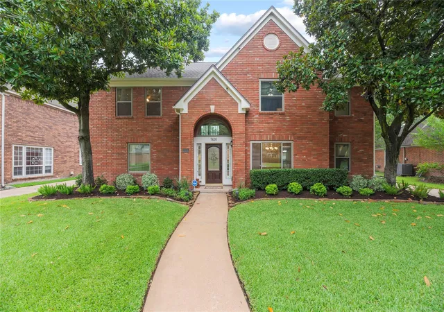 Photo 1 of Single family home for sale at 7426 Foxton Pl Ct, Houston, TX 77095 | MLS# 8118260 | Listing updated on 2026-09-20