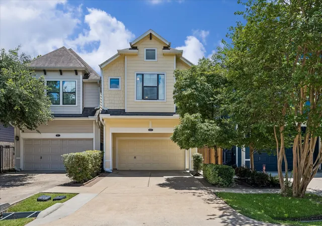 Photo 1 of Single family home for sale at 832b W 26th Street, Houston, TX 77008 | MLS# 30339741 | Listing updated on 2026-09-17