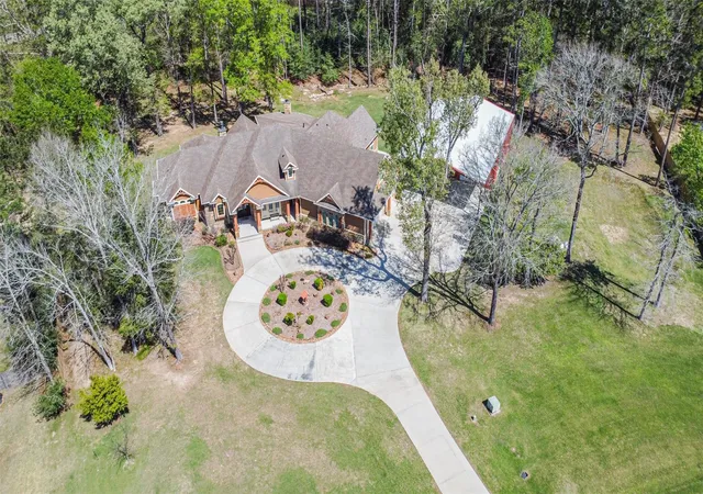2nd image of 427 Lassen Villa Ct, Huffman, TX 77336 | MLS# 37704378