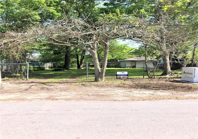 Photo 3 of Land for sale at 991 Reverend B J Lewis Dr, Houston, TX 77088 | MLS# 24550663 | Listing updated on 2025-11-12