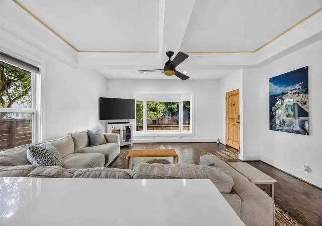 4th image of 711 Walton St, Houston, TX 77009 | MLS# 93246071