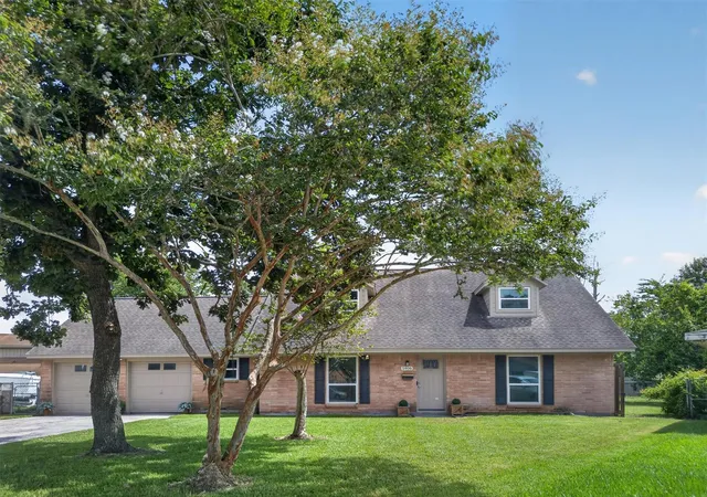 Photo 1 of Single family home for sale at 1406 Cedarbrook Ct, Seabrook, TX 77586 | MLS# 12713348 | Listing updated on 2026-08-24