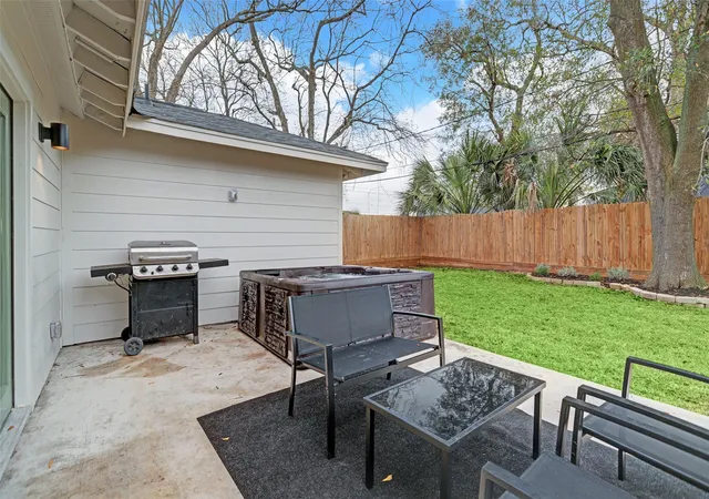 17th image of 4009 Woodshire St, Houston, TX 77025 | MLS# 11194414