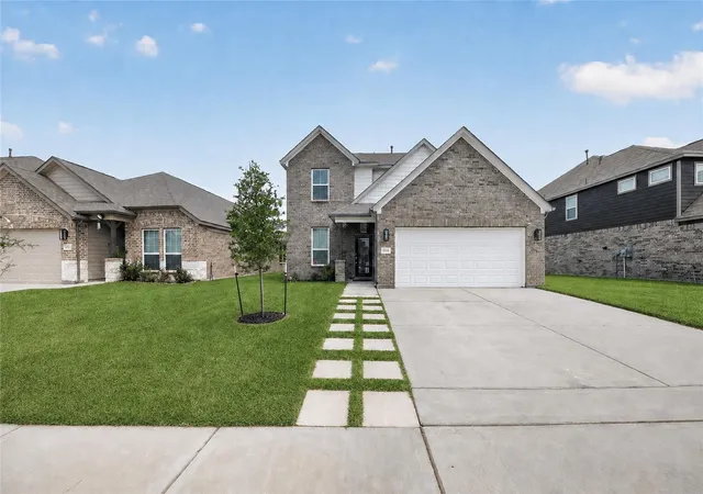 Photo 2 of Single family home for sale at 15014 Timberson Ridge Ln, Houston, TX 77090 | MLS# 89144196 | Listing updated on 2026-09-18