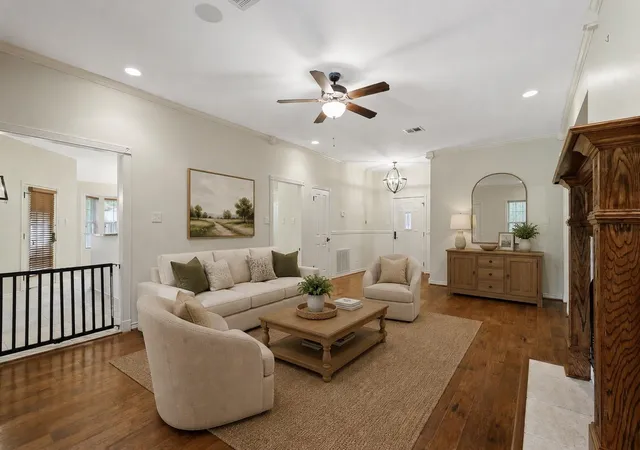 4th image of 6204 London Cir, Bryan, TX 77802 | MLS# 73306630