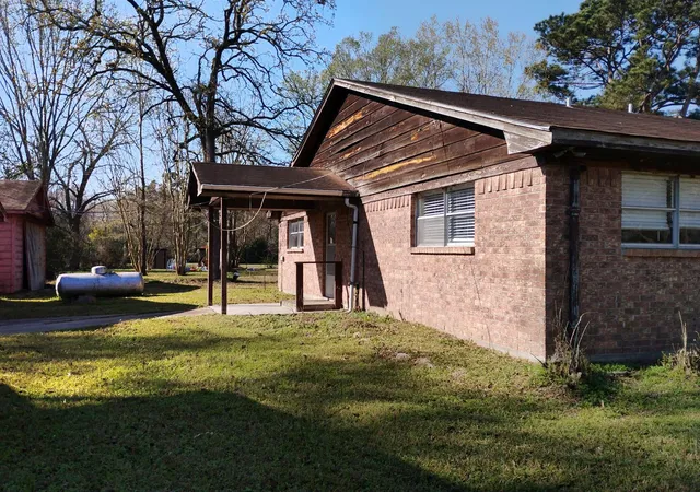 3rd image of 186 Shelter Ln, Livingston, TX 77351 | MLS# 47557934