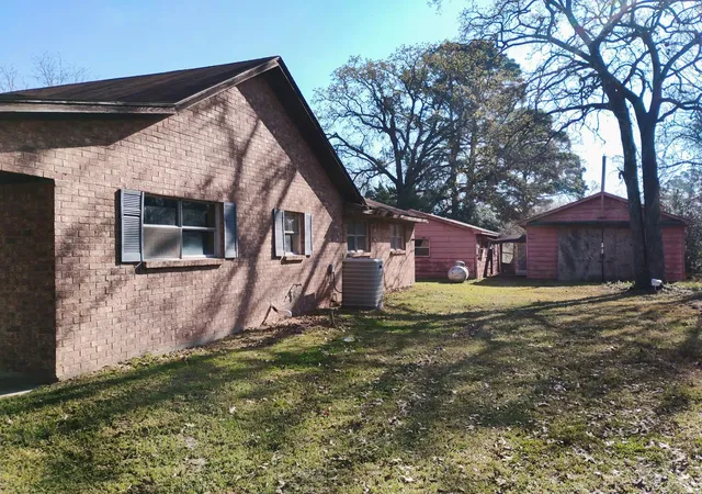 4th image of 186 Shelter Ln, Livingston, TX 77351 | MLS# 47557934