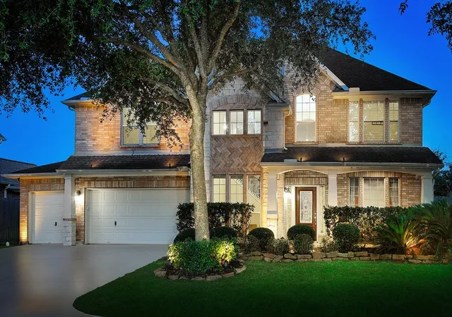 Photo 1 of Single family home for sale at 6327 Spring Crk Oaks Dr, Spring, TX 77379 | MLS# 47864026 | Listing updated on 2026-08-31