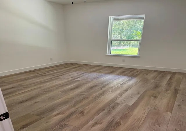 Photo 20 of Single family home for sale at 17039 E Hollyhill Dr, Plantersville, TX 77363 | MLS# 82994097 | Listing updated on 2026-08-31