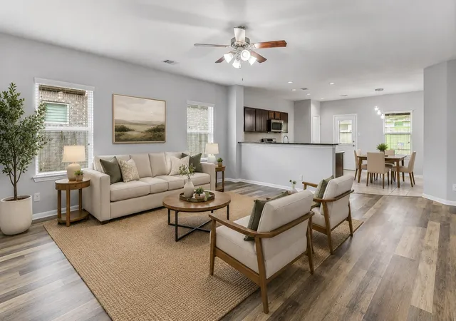 Photo 2 of Single family home for sale at 18607 Legend Oaks Dr, Magnolia, TX 77355 | MLS# 2520342 | Listing updated on 2026-08-28