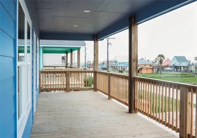 3rd image of 528 Thunder Rd, Freeport, TX 77541 | MLS# 34523079