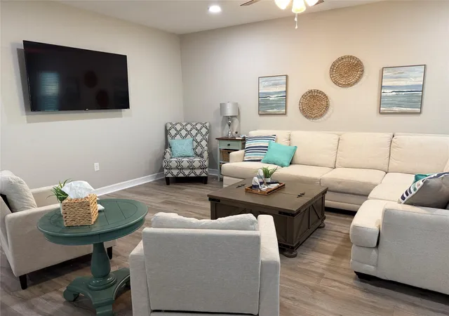 5th image of 528 Thunder Rd, Freeport, TX 77541 | MLS# 34523079