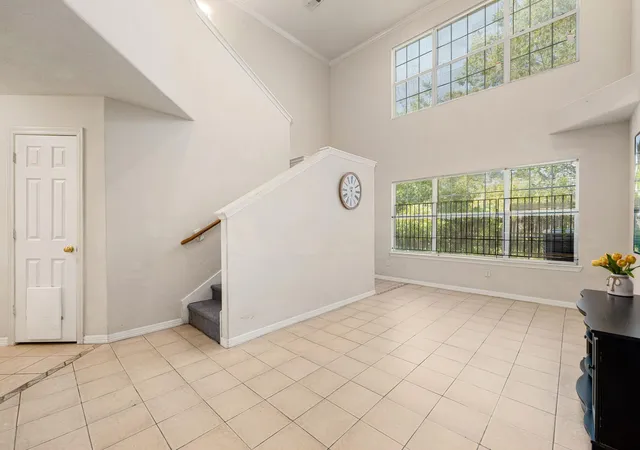 4th image of 6418 England St, Houston, TX 77021 | MLS# 6264336