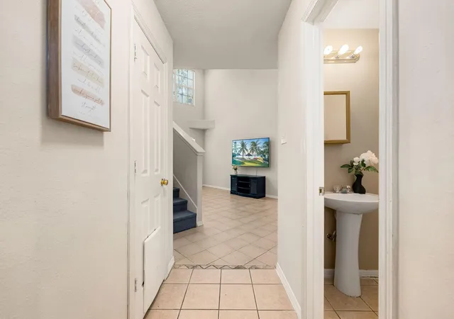 5th image of 6418 England St, Houston, TX 77021 | MLS# 6264336