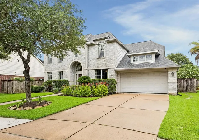 2nd image of 5410 Drakeview Ct, Sugar Land, TX 77479 | MLS# 48952927