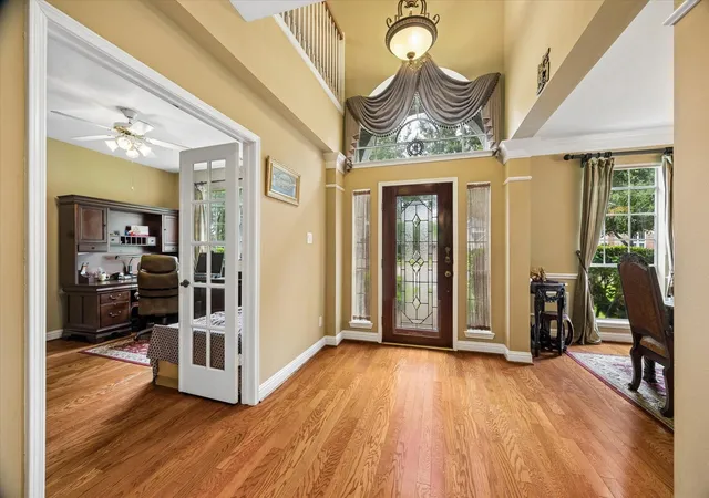 4th image of 5410 Drakeview Ct, Sugar Land, TX 77479 | MLS# 48952927