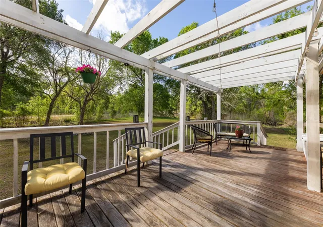 3rd image of 437 County Road 165 Dr, Boling, TX 77420 | MLS# 39710550