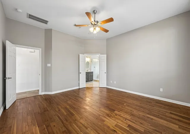Photo 4 of Single family home for sale at 12911 Red Laurel Ct, Cypress, TX 77429 | MLS# 92335339 | Listing updated on 2026-09-12