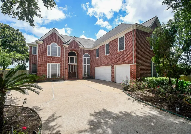3rd image of 4202 Lakewood Ct, Missouri City, TX 77459 | MLS# 80273832