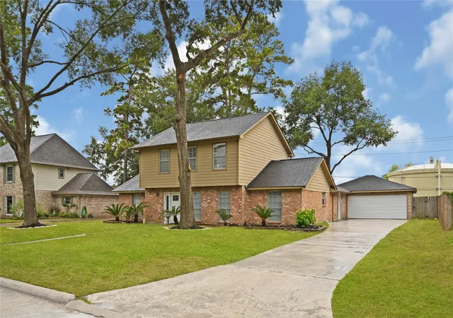 Photo 2 of Single family home for sale at 15239 Parkville Dr, Houston, TX 77068 | MLS# 17519254 | Listing updated on 2026-09-07