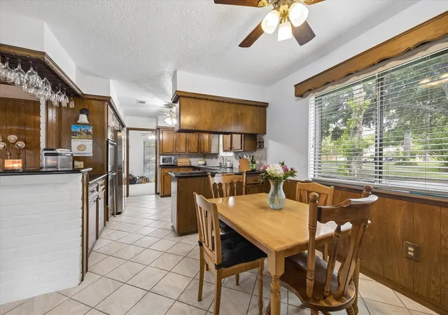 3rd image of 9803 Rocktree Dr, Houston, TX 77040 | MLS# 55074826
