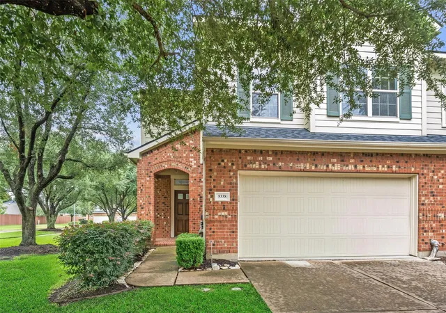 Photo 1 of Townhouse for sale at 5338 Summit Holw Dr, Houston, TX 77084 | MLS# 82235795 | Listing updated on 2026-05-20