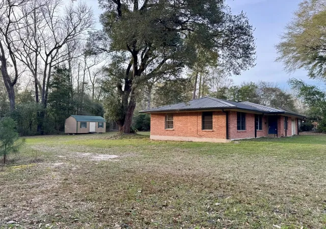 Homes for sale in Woodville, TX | 370 Johnson St, Woodville, TX 75979 | MLS# 93162915