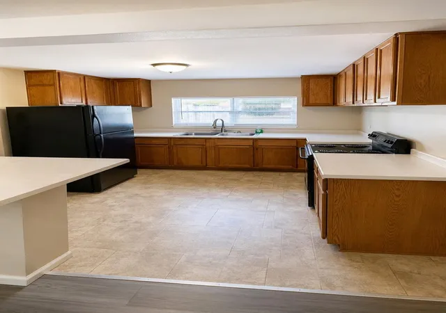 Photo 4 of Single family home for sale at 809 Booker Washington Ave, Port Arthur, TX 77640 | MLS# 84048563 | Listing updated on 2026-09-11