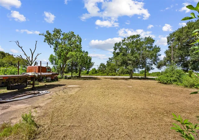2nd image of 3345 Fm 102, Eagle Lake, TX 77434 | MLS# 38256335