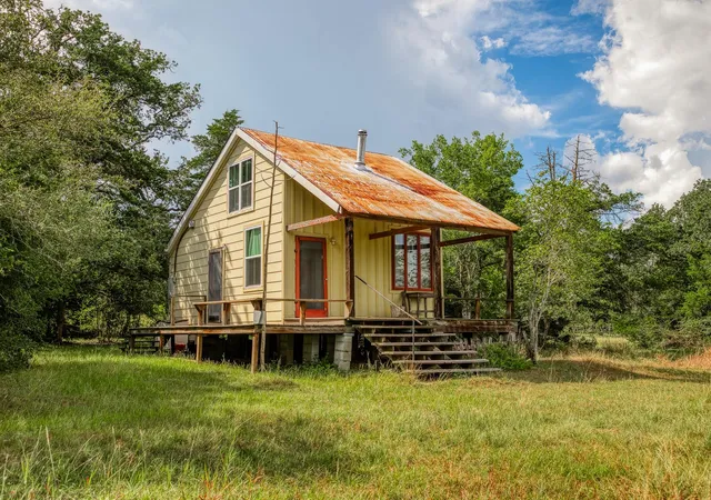 Homes for sale in Round Top, TX | 3420 Rohde Rd, Round Top, TX 78954 | MLS# 98111833