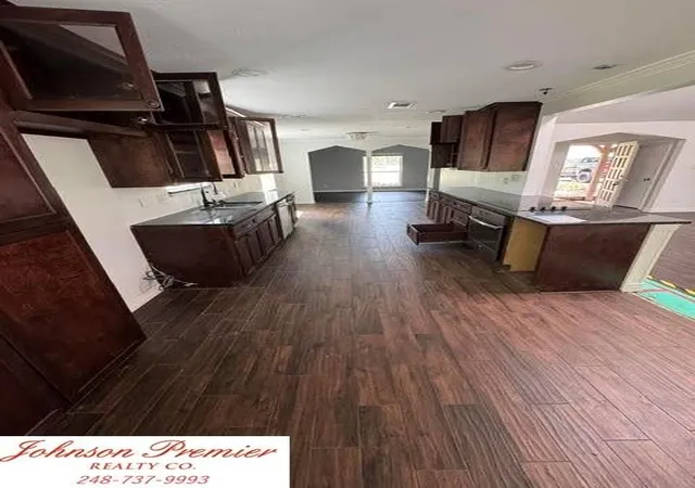 Photo 3 of Single family home for sale at 14706 Mystic Bend Dr, Cypress, TX 77429 | MLS# 76432907 | Listing updated on 2026-08-31