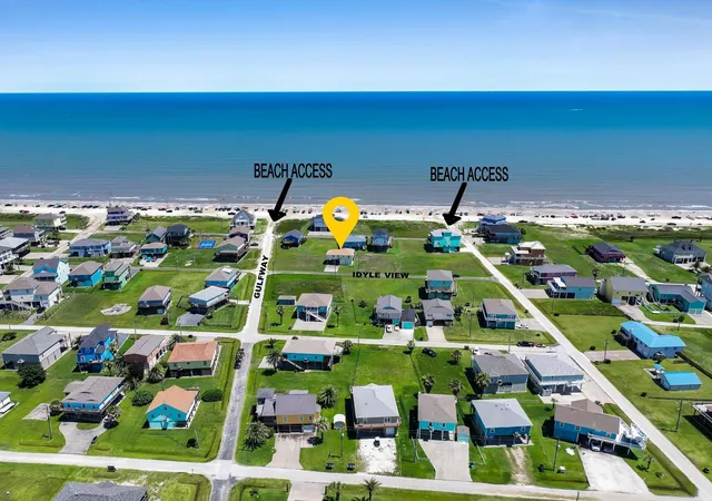 Homes for sale in Crystal Beach, TX | 2006 Idyleview Vw, Crystal Beach, TX 77650 | MLS# 84205436