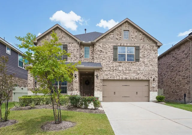 Photo 1 of Single family home for sale at 10126 Byp Oaks Dr, Conroe, TX 77385 | MLS# 29066447 | Listing updated on 2026-09-05