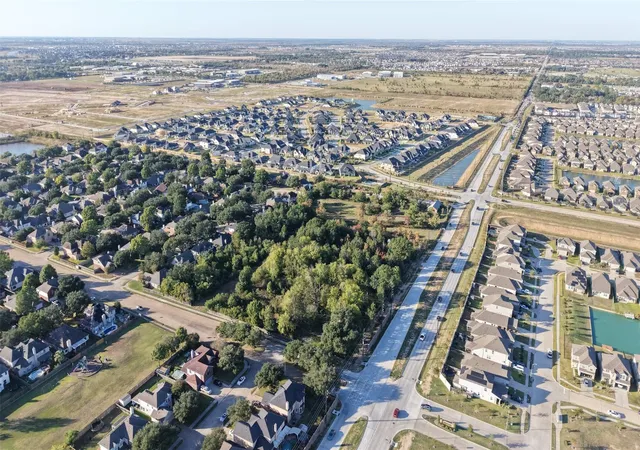 Photo 2 of Land for sale at 0 Heritage Dr, Katy, TX 77493 | MLS# 25968223 | Listing updated on 2026-06-10