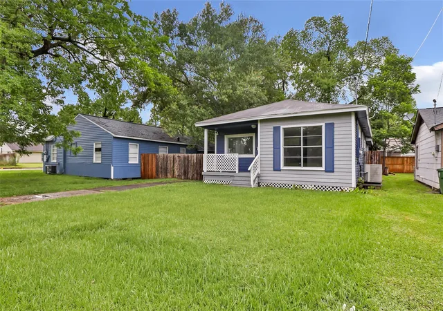 Homes for sale in Liberty, TX | 2605 Cornell St, Liberty, TX 77575 | MLS# 54922657