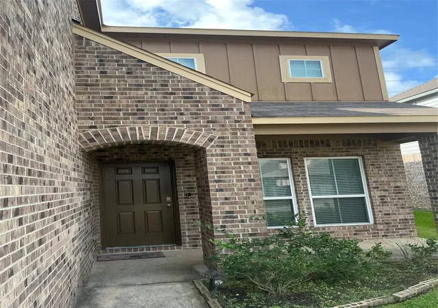 Photo 3 of Single family home for sale at 15318 Laceleaf Trl, Houston, TX 77044 | MLS# 91312678 | Listing updated on 2025-12-06