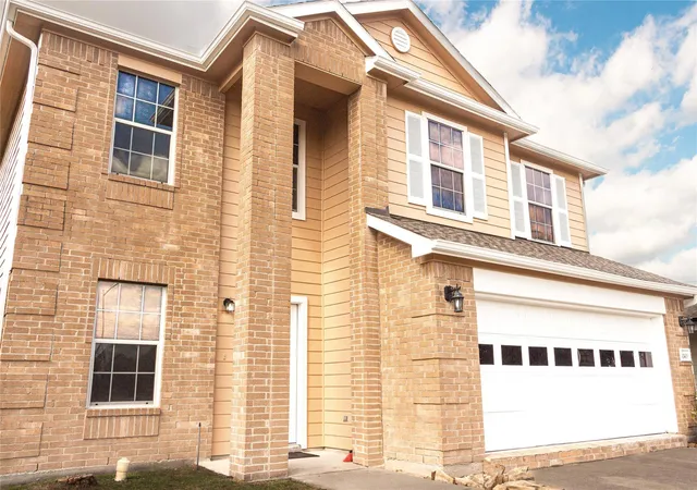 Photo 2 of Single family home for sale at 20403 Shire Ridge Ln, Humble, TX 77338 | MLS# 48914077 | Listing updated on 2026-08-20