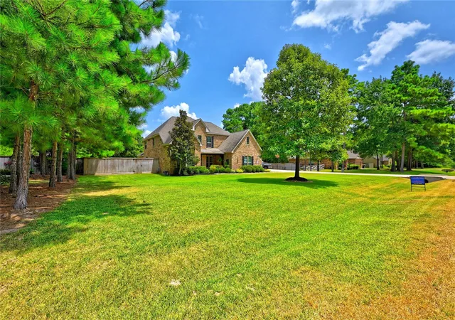 3rd image of 17810 Country Mdw, Magnolia, TX 77355 | MLS# 92660222
