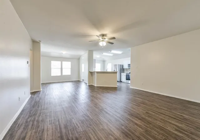 4th image of 19822 River Breeze Dr, Tomball, TX 77375 | MLS# 53292666