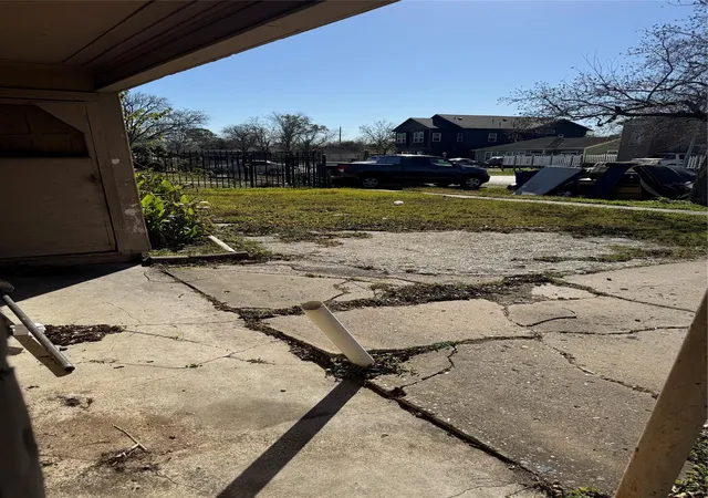 5th image of 5325 Longmeadow St, Houston, TX 77033 | MLS# 24822431