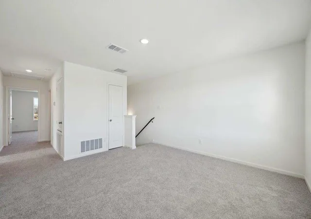Photo 4 of Sale Pending at 3213 Captain's Cvs, Dickinson, TX 77539 | MLS# 74926640 | Listing updated on 2026-09-14