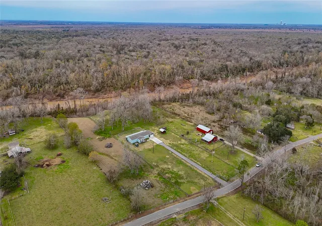 Homes for sale in Rosharon, TX | 0000 County Road 42, Rosharon, TX 77583 | MLS# 21941134