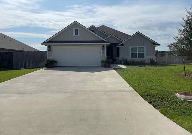 Photo 1 of Single family home for sale at 280 Brazos Bnd, Snook, TX 77879 | MLS# 98508033 | Listing updated on 2026-09-18