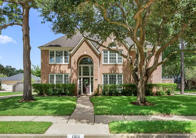 1st image of 1911 Hartglen Cir, Katy, TX 77450 | MLS# 91309754