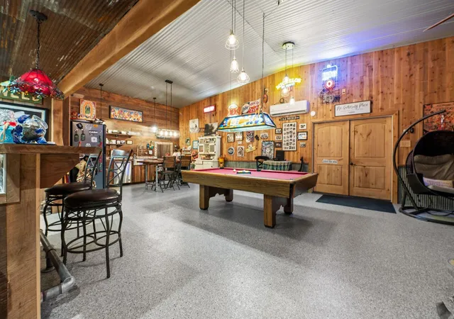 Photo 2 of Single family home for sale at 203 Chipmunk Trl, Shepherd, TX 77371 | MLS# 65526649 | Listing updated on 2026-08-27