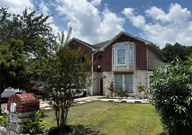 Photo 2 of Single family home for sale at 9717 Debbie Ln, Houston, TX 77038 | MLS# 82839402 | Listing updated on 2026-09-10