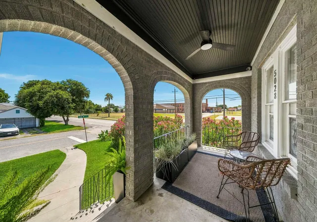 Photo 2 of Single family home for sale at 5028 Ursuline, Galveston, TX 77551 | MLS# 64466732 | Listing updated on 2026-09-02