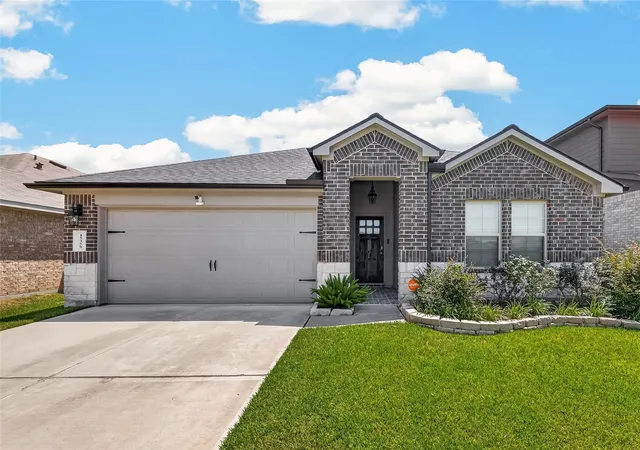 Photo 1 of Single family home for sale at 15359 Central Crescent Dr, Roman Forest, TX 77357 | MLS# 65789901 | Listing updated on 2026-10-03