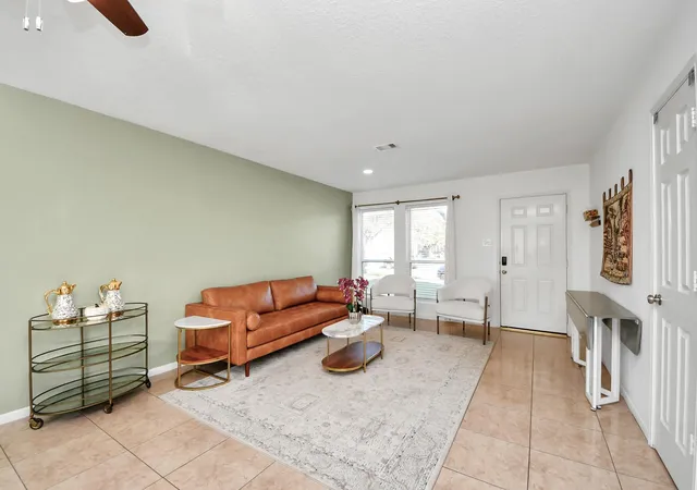 Photo 3 of Single family home for sale at 5007 Lamppost Hl Ct, Katy, TX 77449 | MLS# 70068352 | Listing updated on 2026-07-28