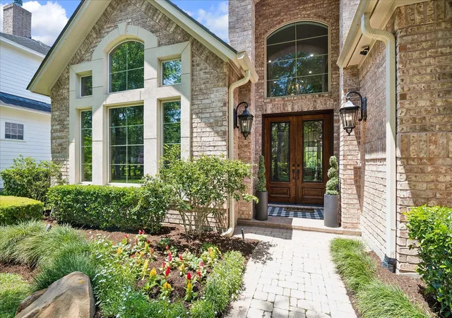3rd image of 95 W Ambassador Bnd, Spring, TX 77382 | MLS# 72634122